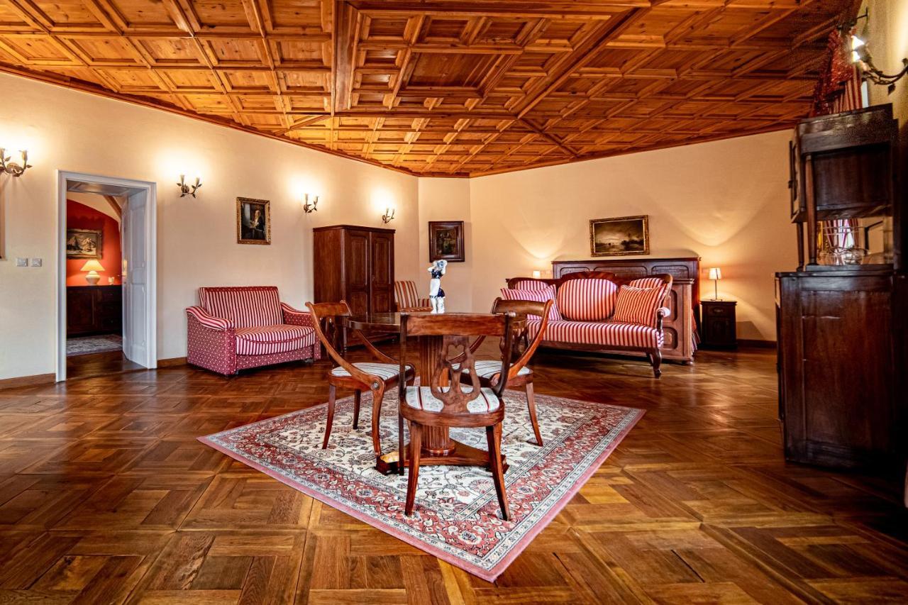 Penzion Cosmopolitan Ii. Banska Stiavnica Luaran gambar