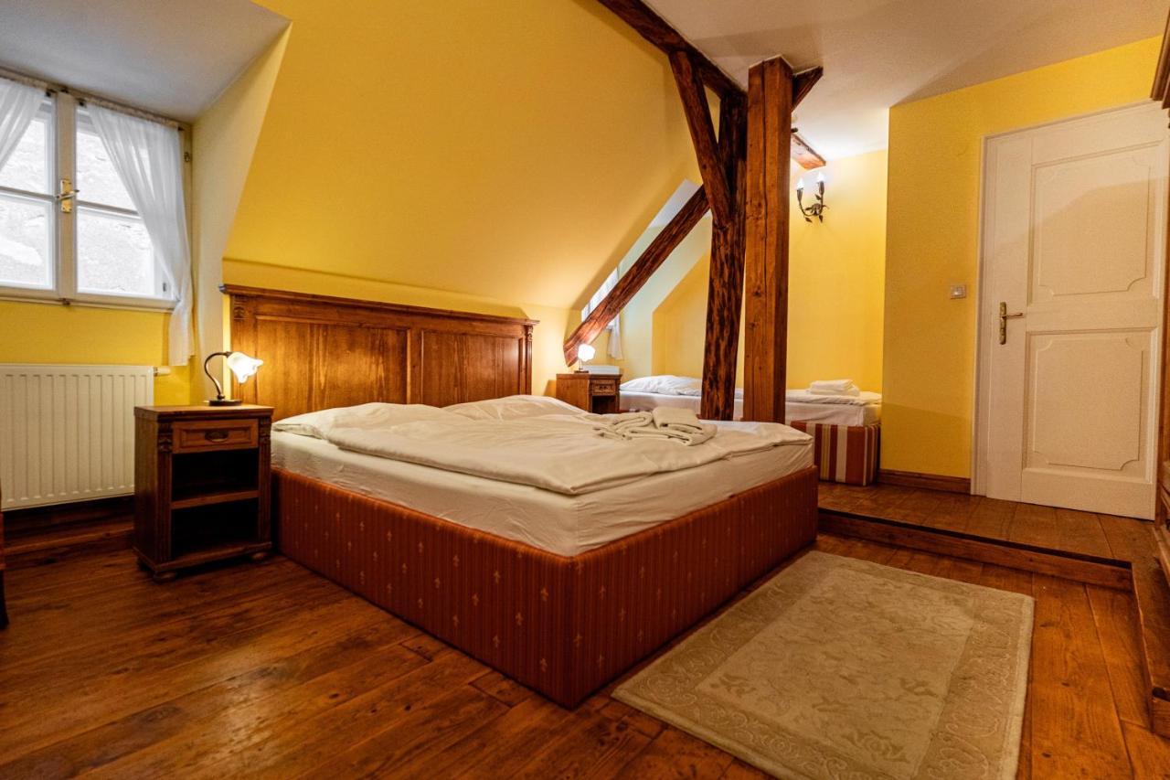 Penzion Cosmopolitan Ii. Banska Stiavnica Luaran gambar