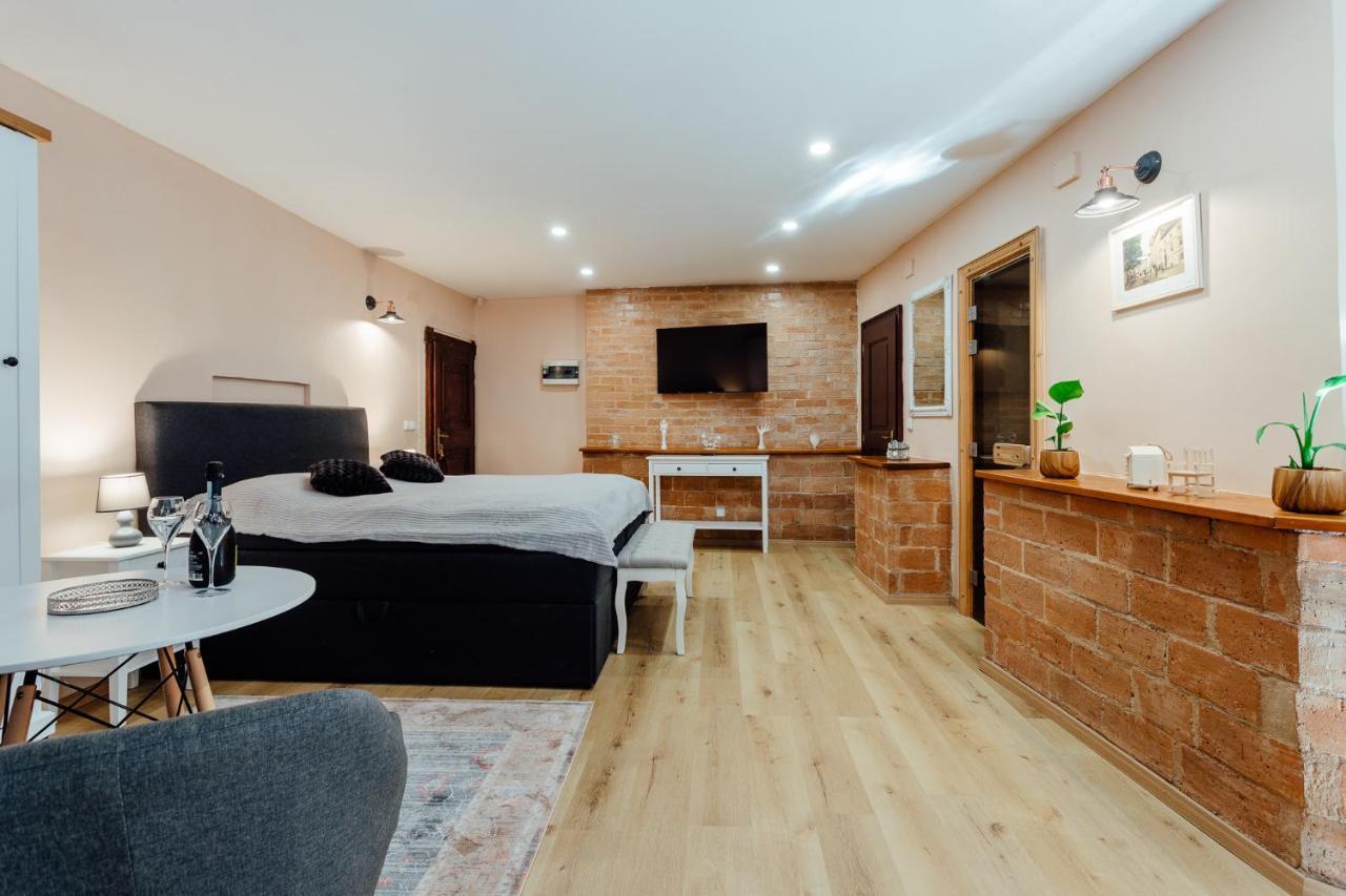 Penzion Cosmopolitan Ii. Banska Stiavnica Luaran gambar