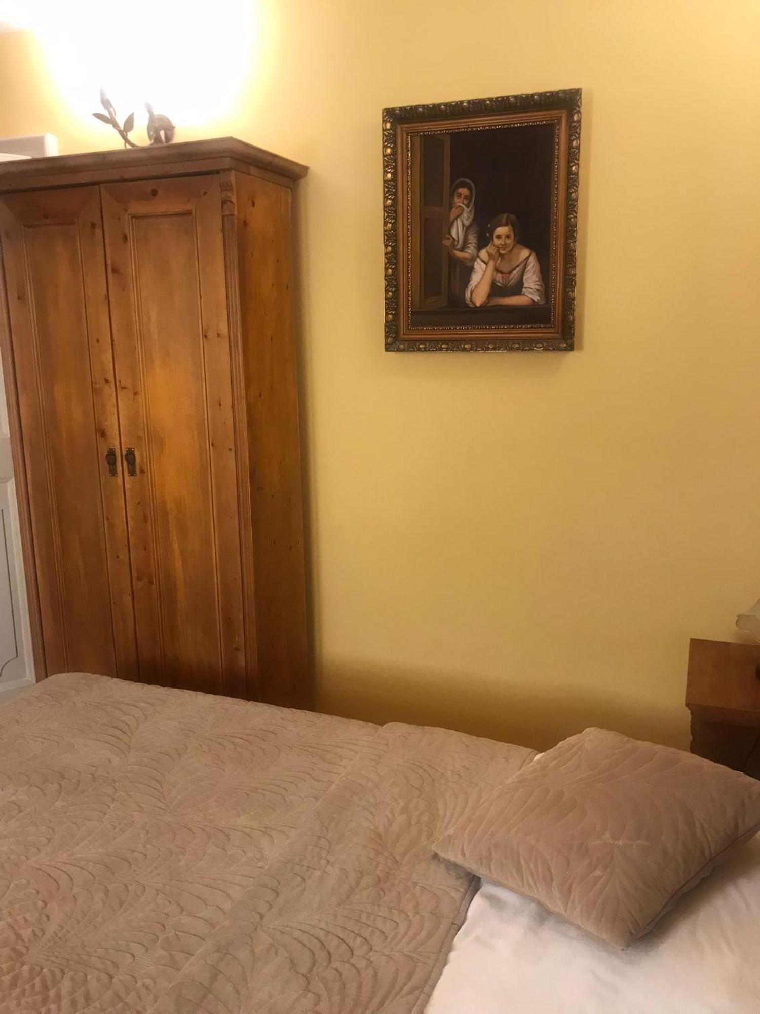 Penzion Cosmopolitan Ii. Banska Stiavnica Bilik gambar